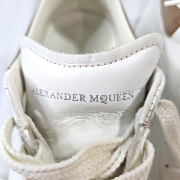 Alexander McQueen Oversized White Leather Sneakers Size 35 - Picture 2 of 9